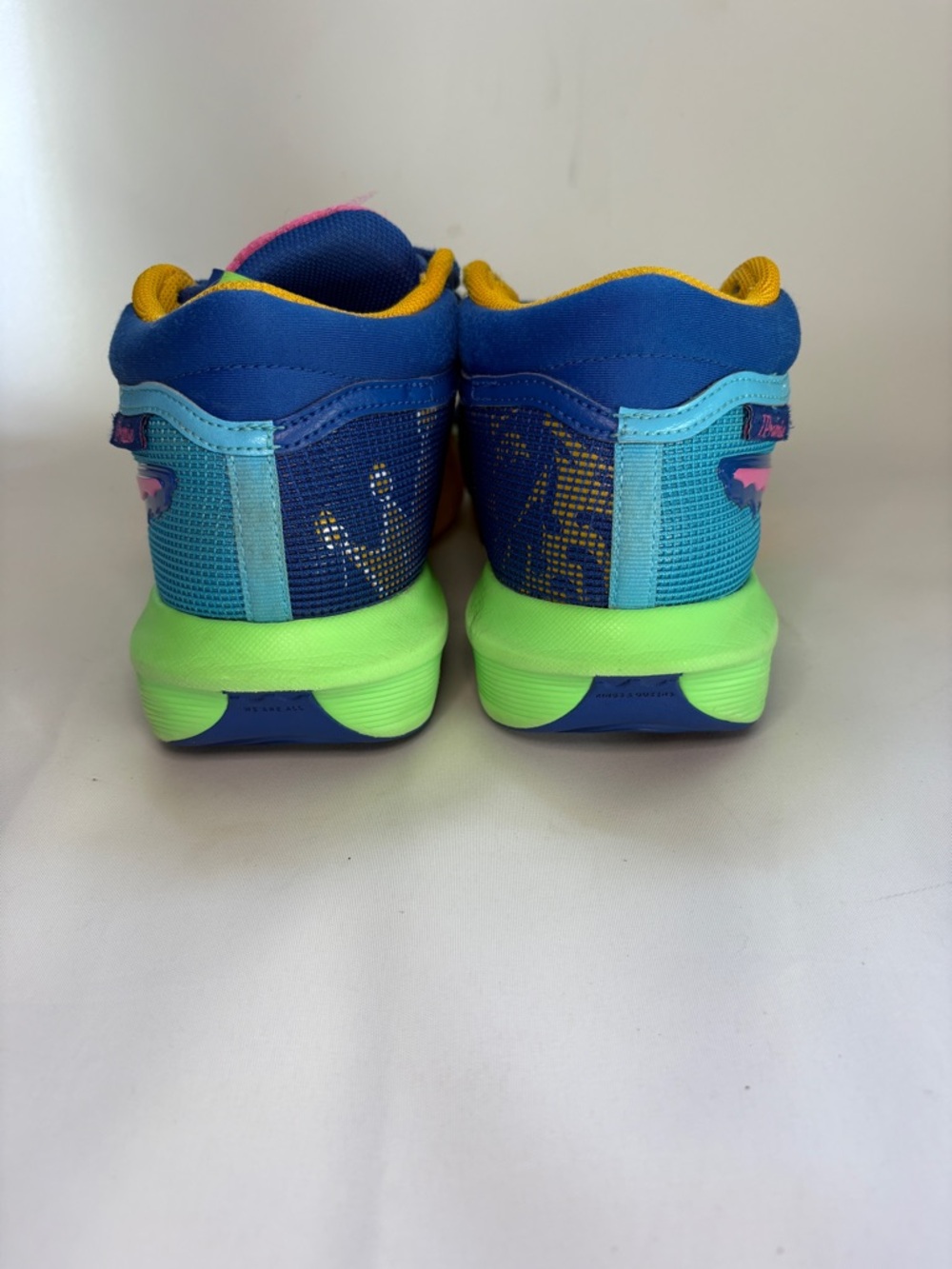 Nike LeBron Witness 8 I Promise School  Size Men 8.5 Women 10.5 - Picture 5 of 9